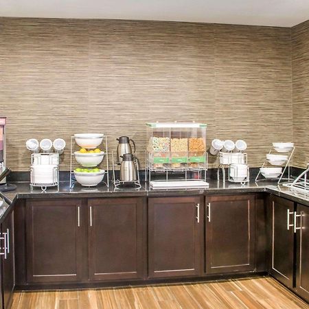 Comfort Inn & Suites San Marcos Bagian luar foto