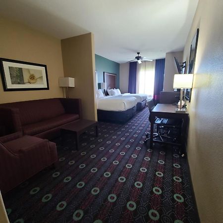 Comfort Inn & Suites San Marcos Bagian luar foto