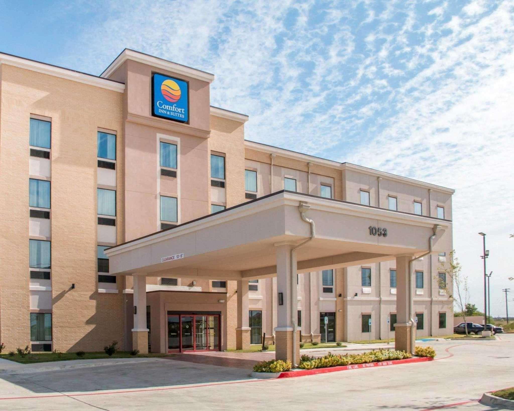 Comfort Inn & Suites San Marcos Bagian luar foto