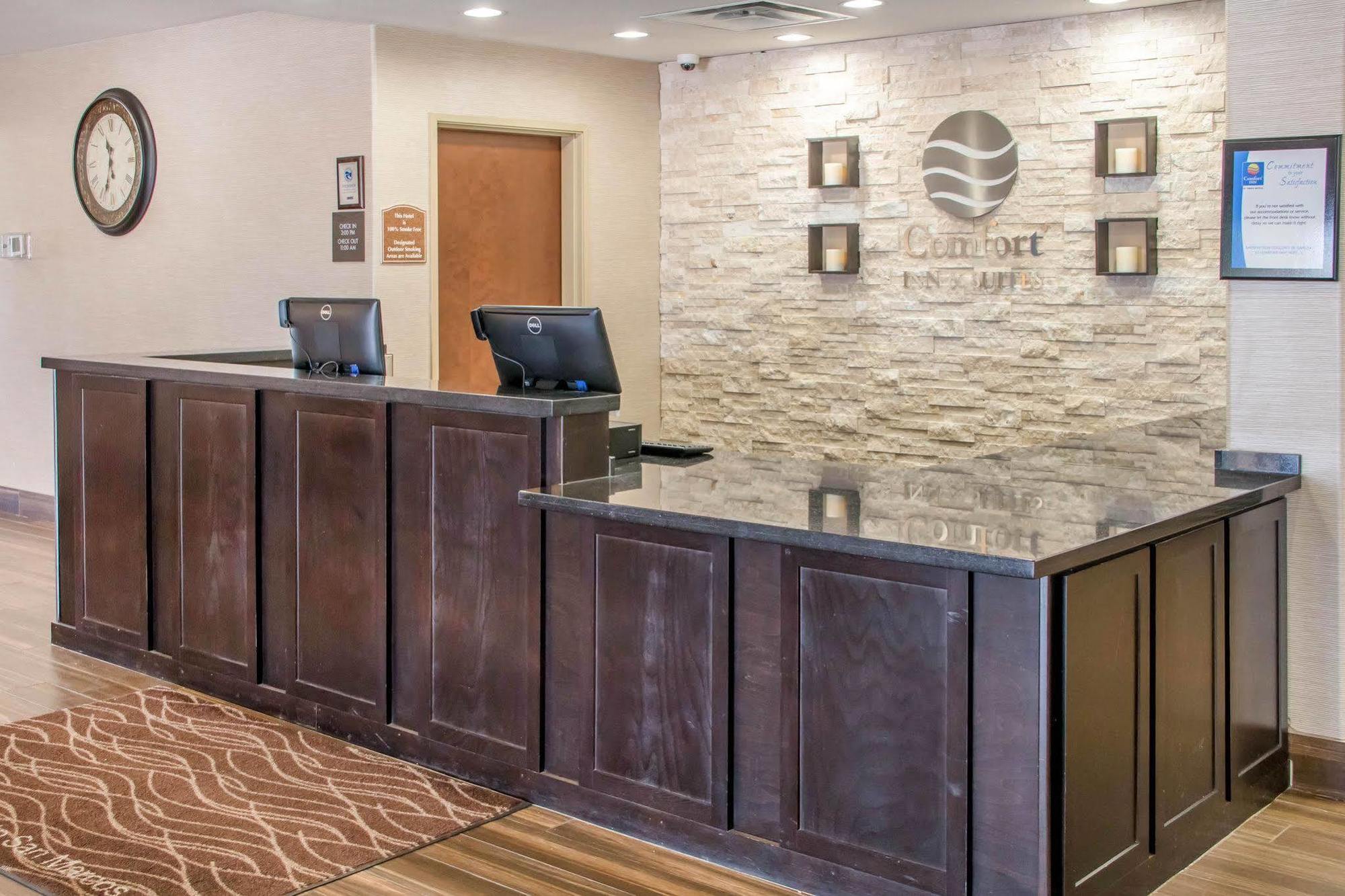 Comfort Inn & Suites San Marcos Bagian luar foto