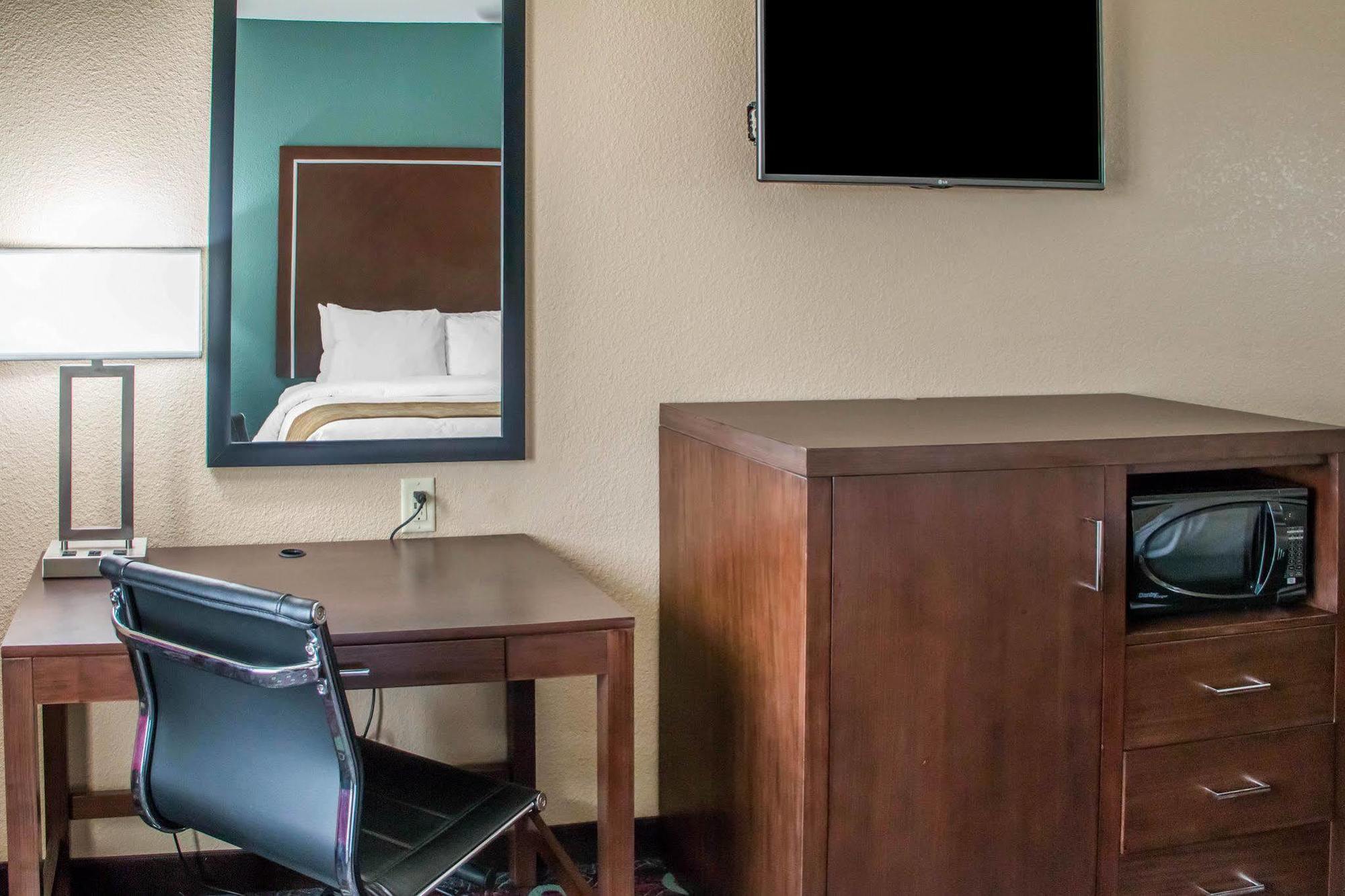 Comfort Inn & Suites San Marcos Bagian luar foto